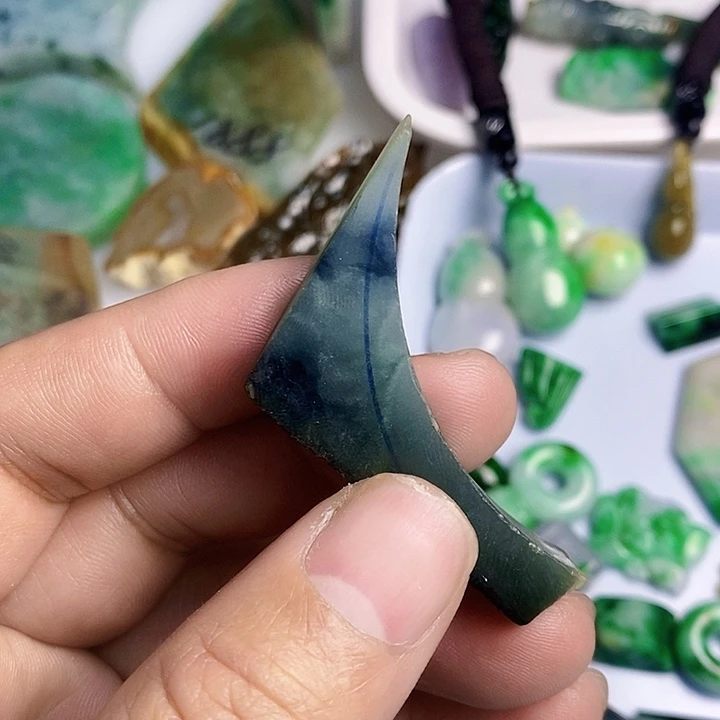 翡翠散珠天然翡翠A货挂件