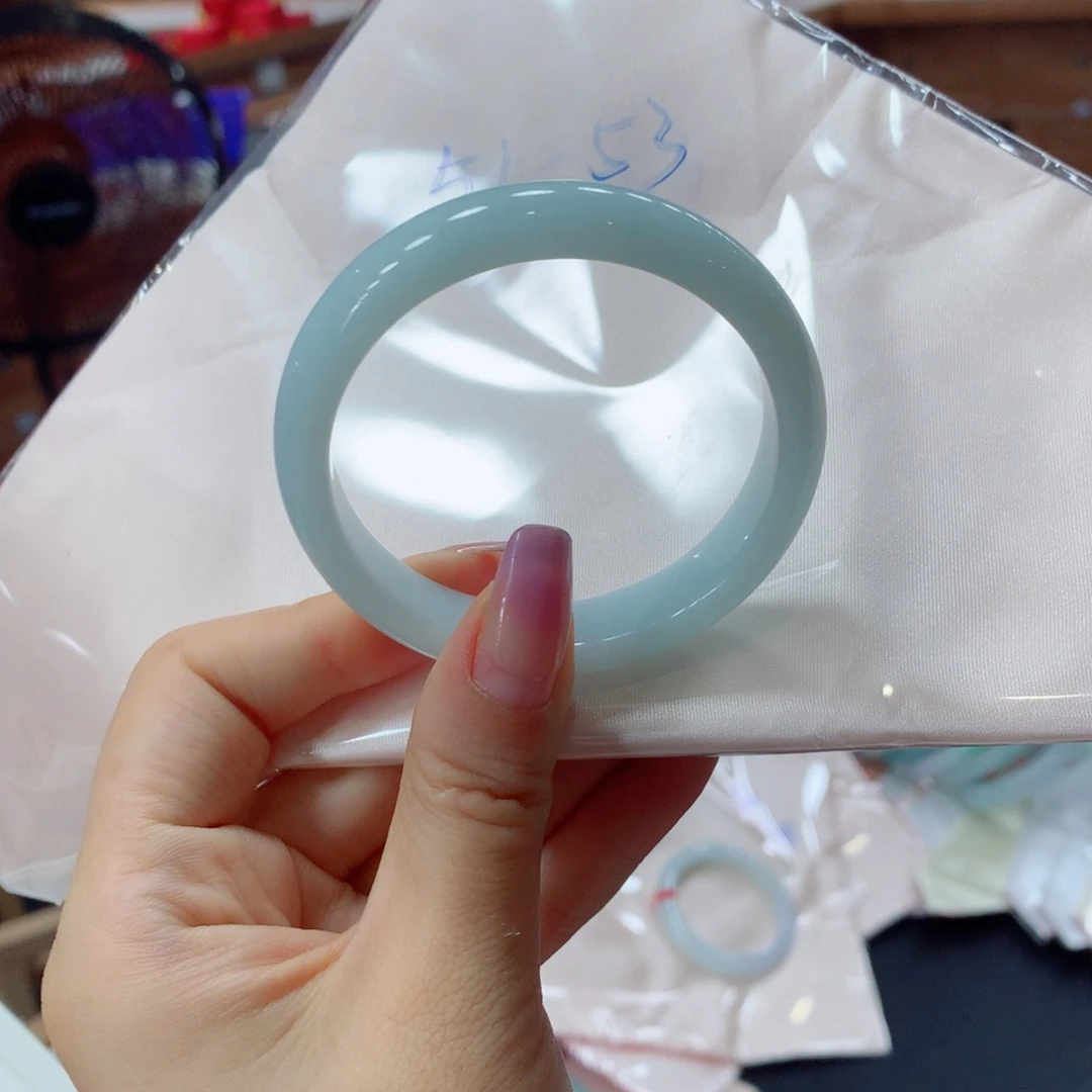 未镶嵌手镯翡翠买断