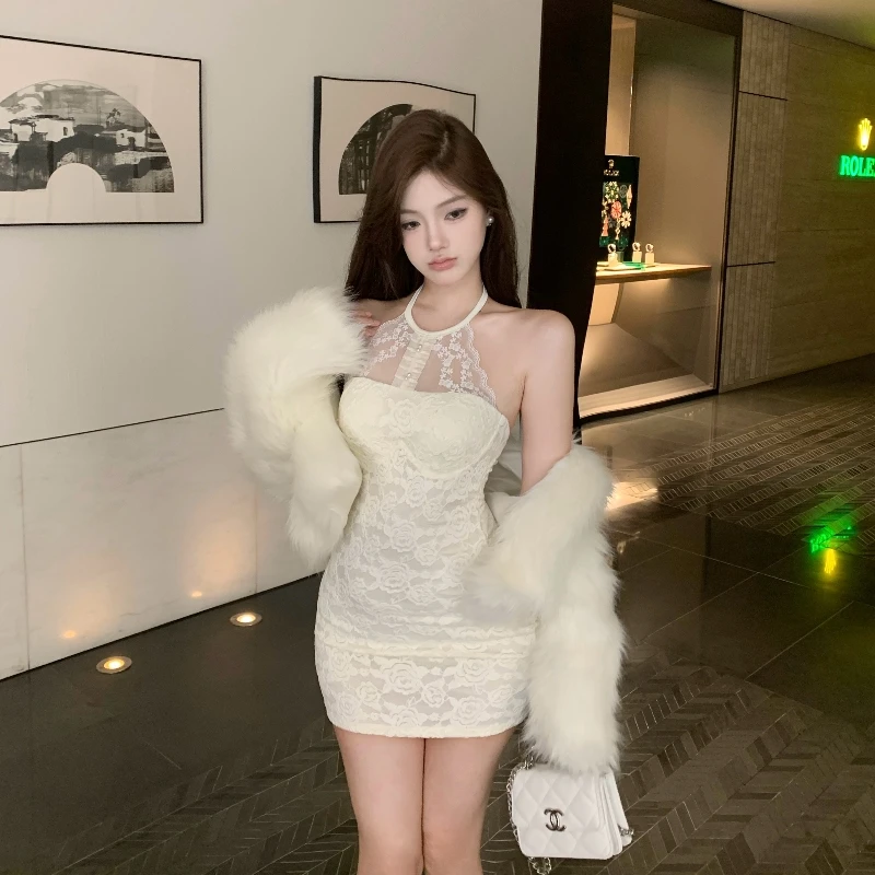 纯欲名媛风挂脖拼蕾丝抹胸连衣裙性感高腰修身显瘦打底包臀背心裙