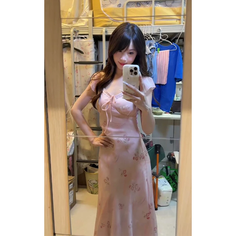 连衣裙2025夏季新款法式甜美V领修身显瘦花边短袖中长款碎花裙子