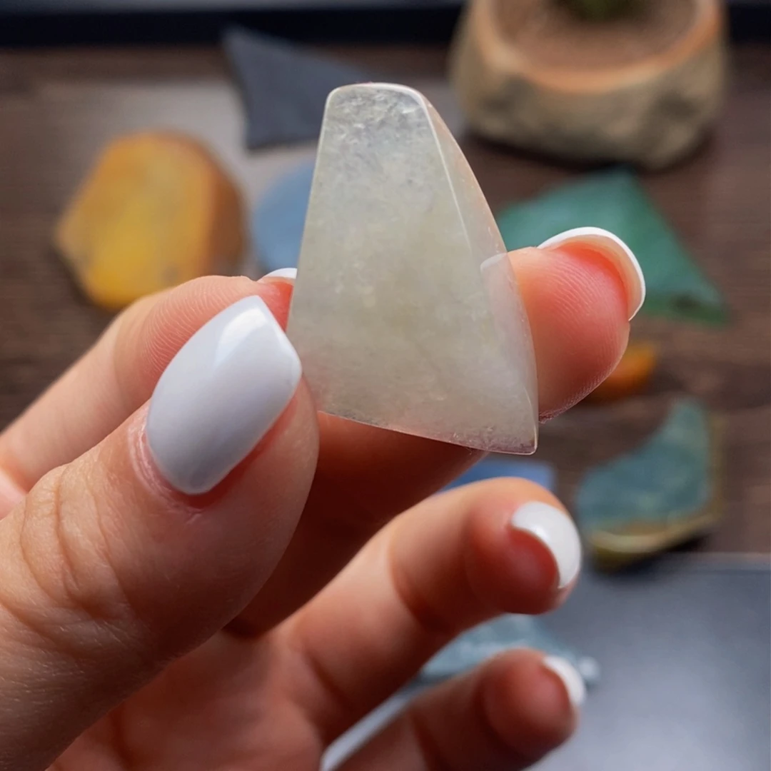 翡翠挂件未镶嵌定制