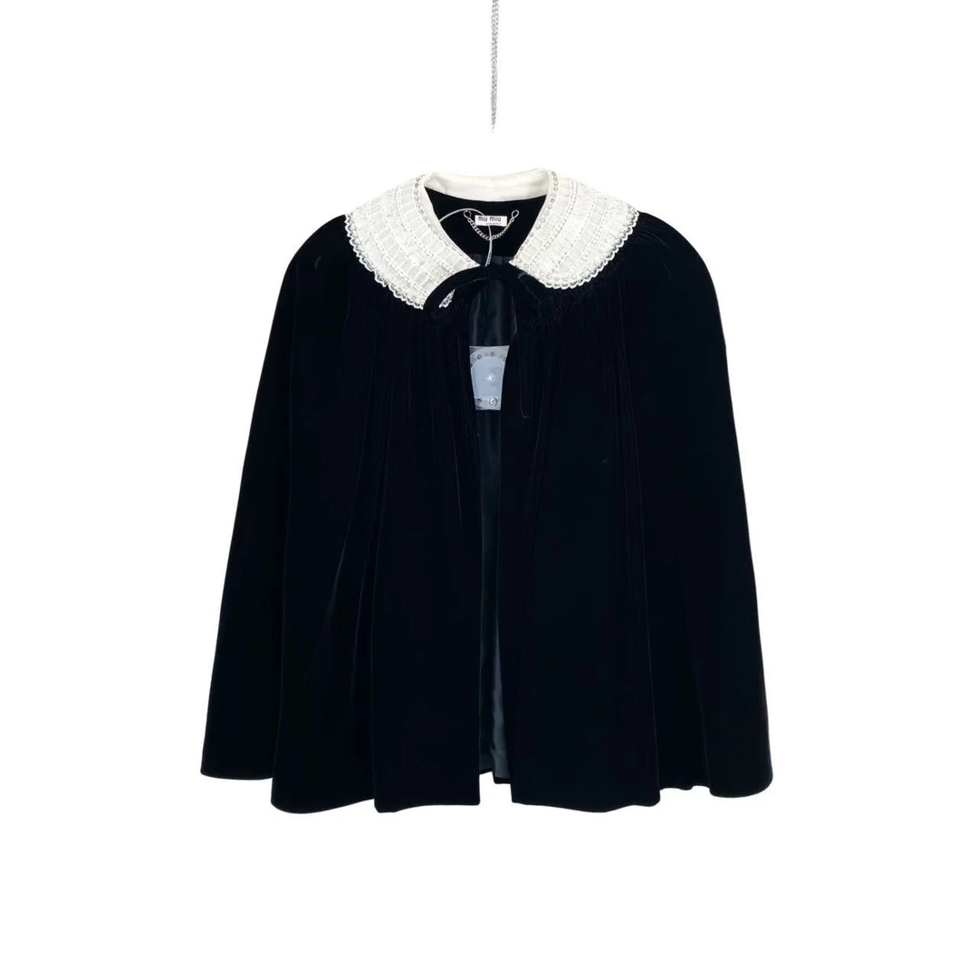 95新 MIU MIU/缪缪  cc629 粘胶纤维 全新丝绒斗篷披肩 36码