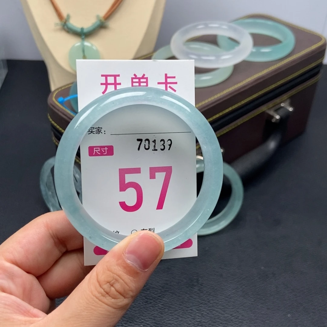 未镶嵌手镯石英质玉用****1