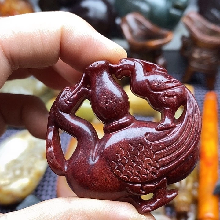 未镶嵌蛇纹石玉颈饰