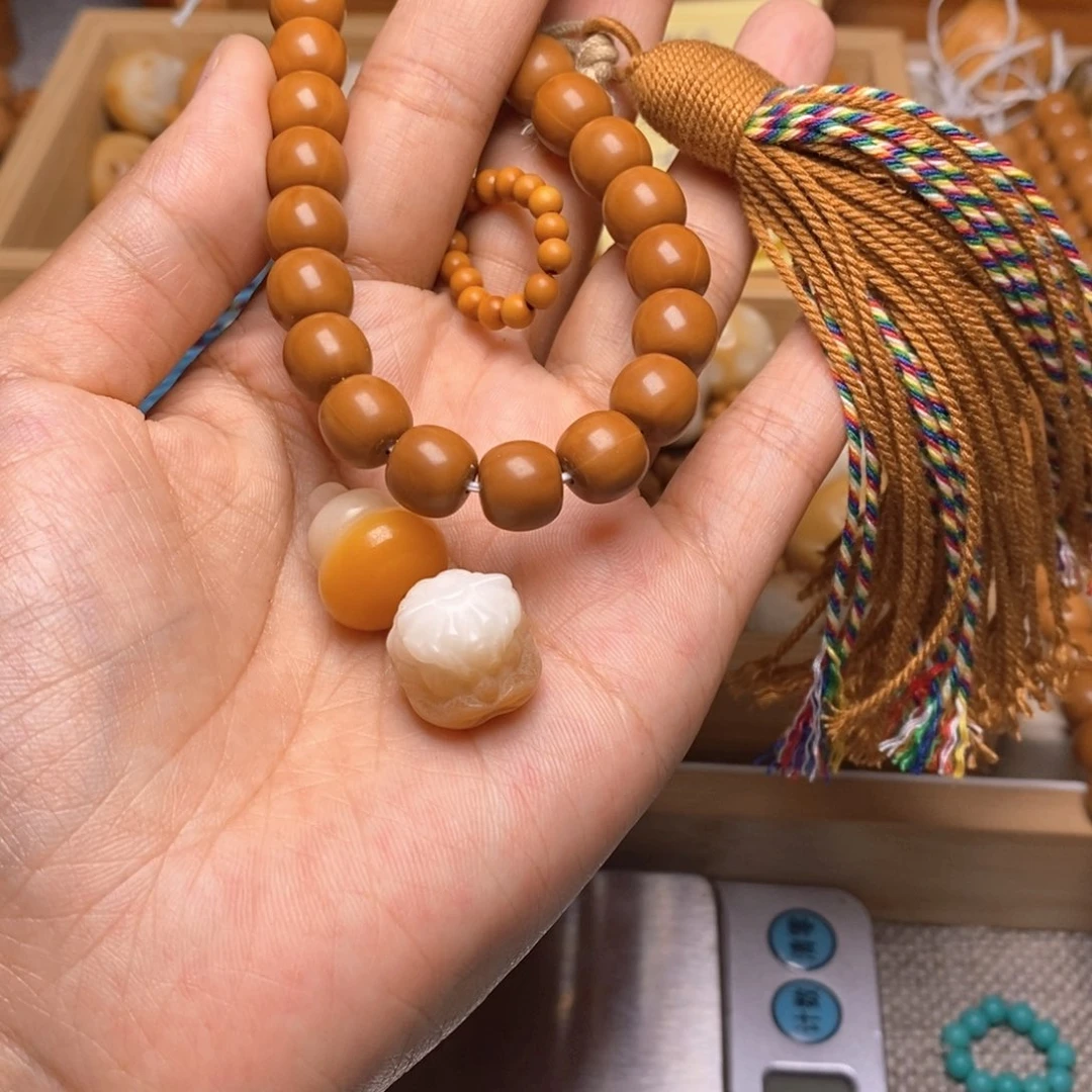 爆***9手串猴头核桃10老型醒狮 棕穿葫芦 金色流苏