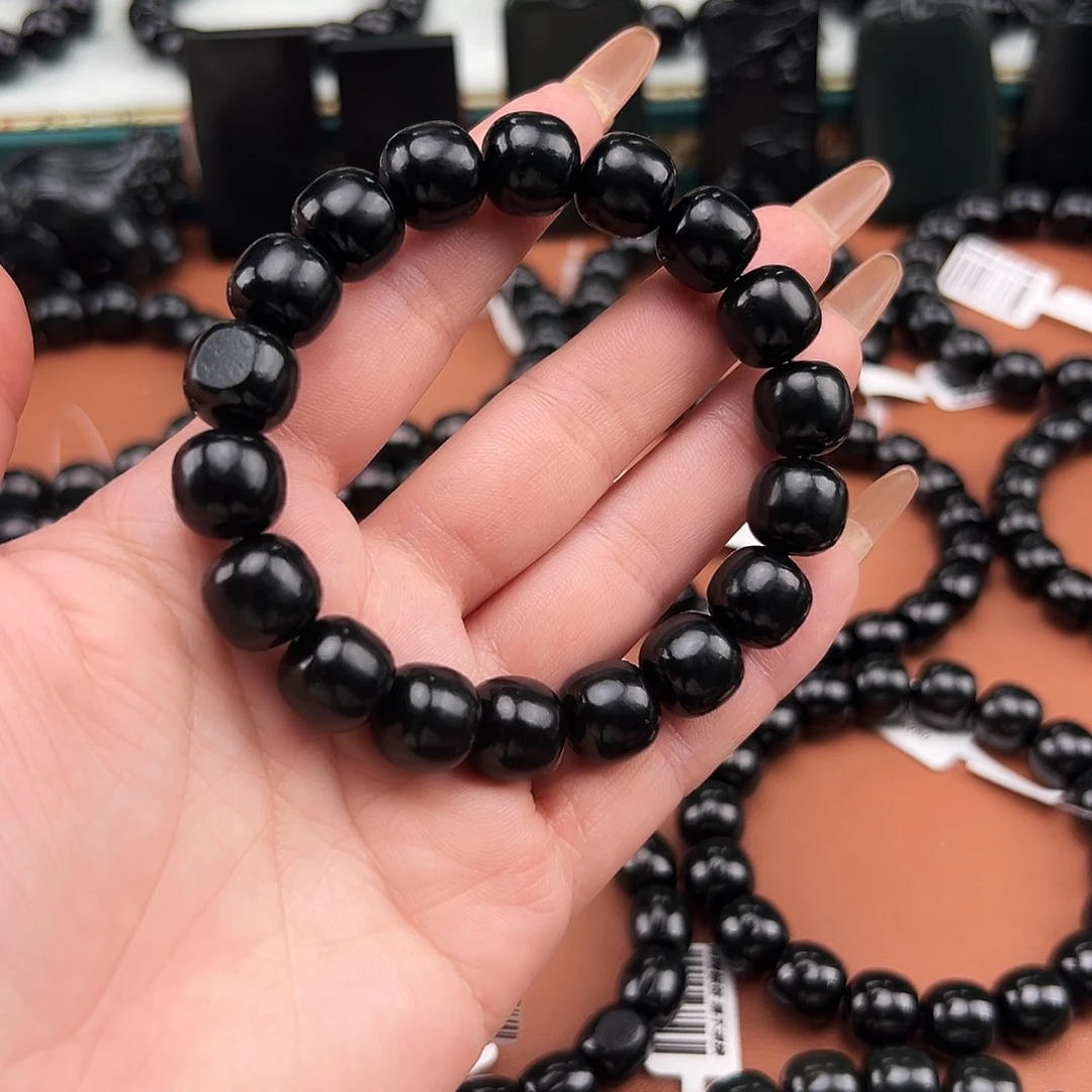 和田玉未镶嵌手串