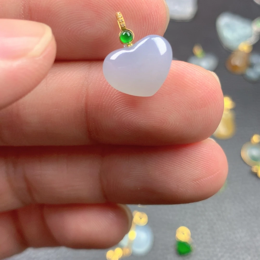 【闪购商品】颈饰18K金镶嵌翡翠翡翠