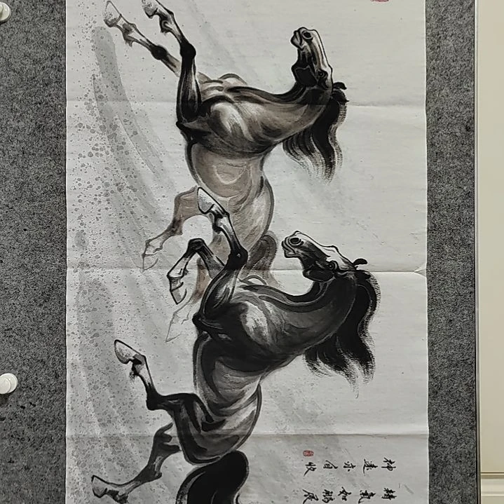 横款周士辰水墨写意骏马图