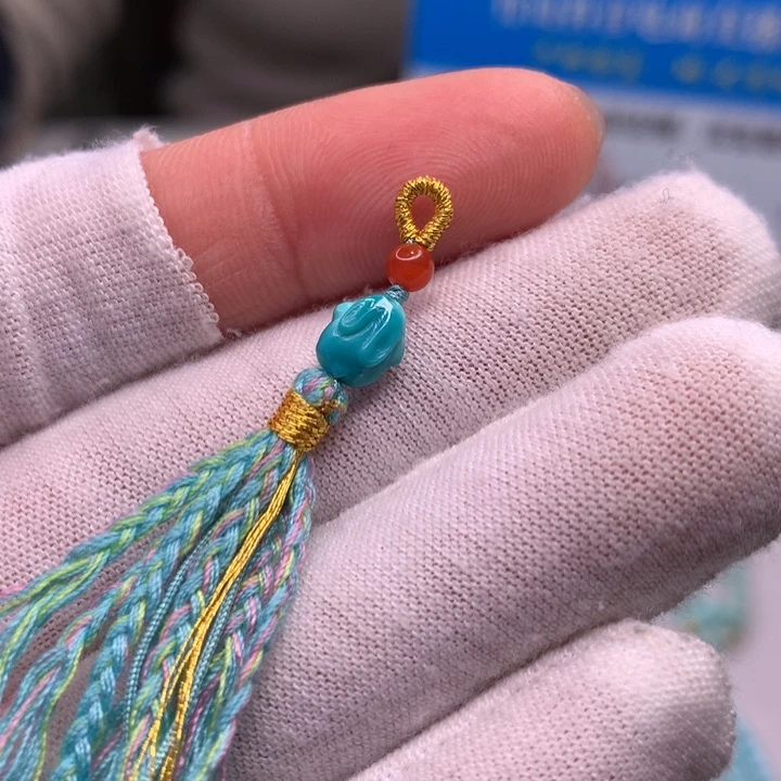 绿松石配饰未镶嵌