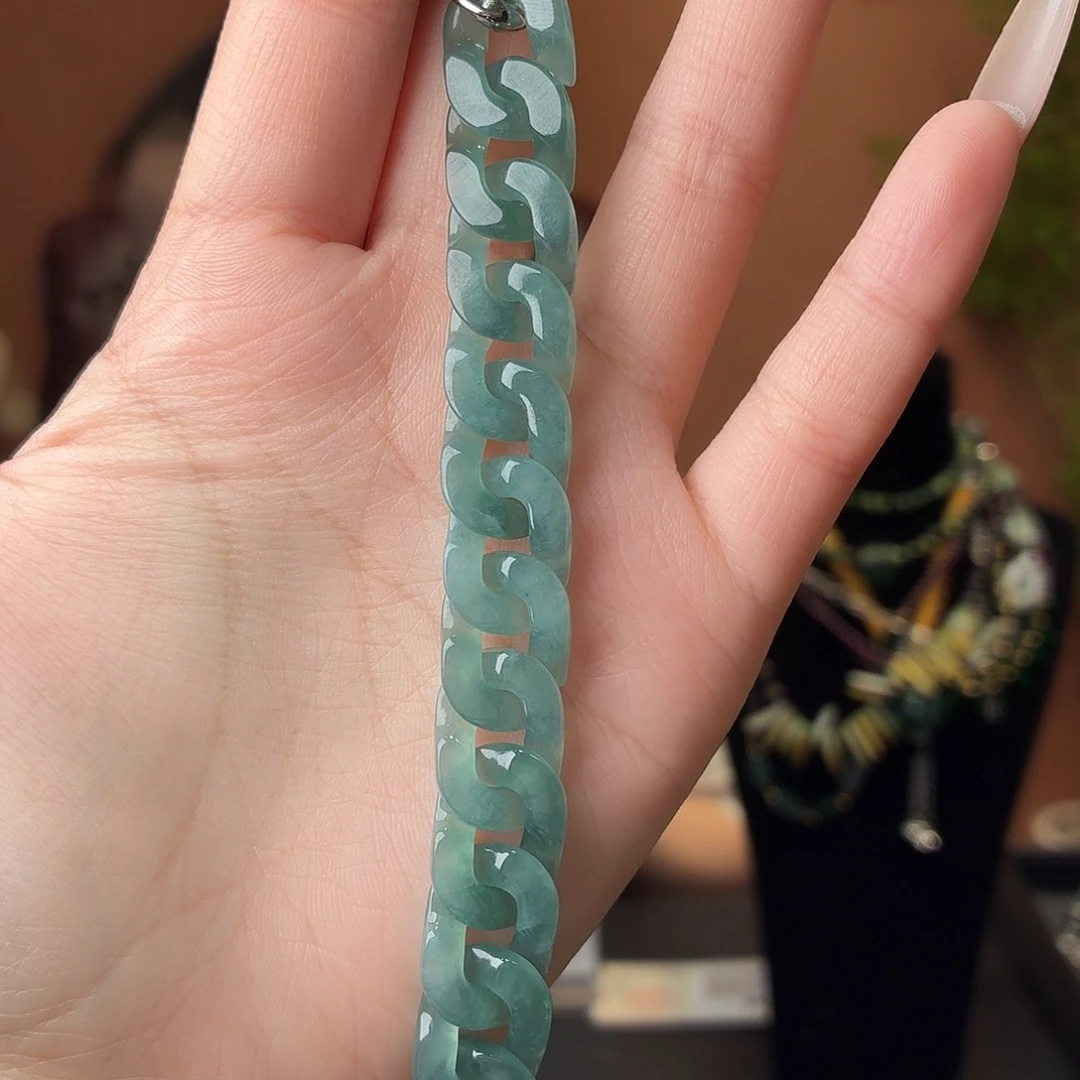 打***7翡翠未镶嵌耳饰手串