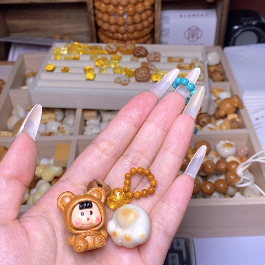 吊坠猴头核桃小蜜花0.62 多妹 猫爪 铃铛 大绿跑环