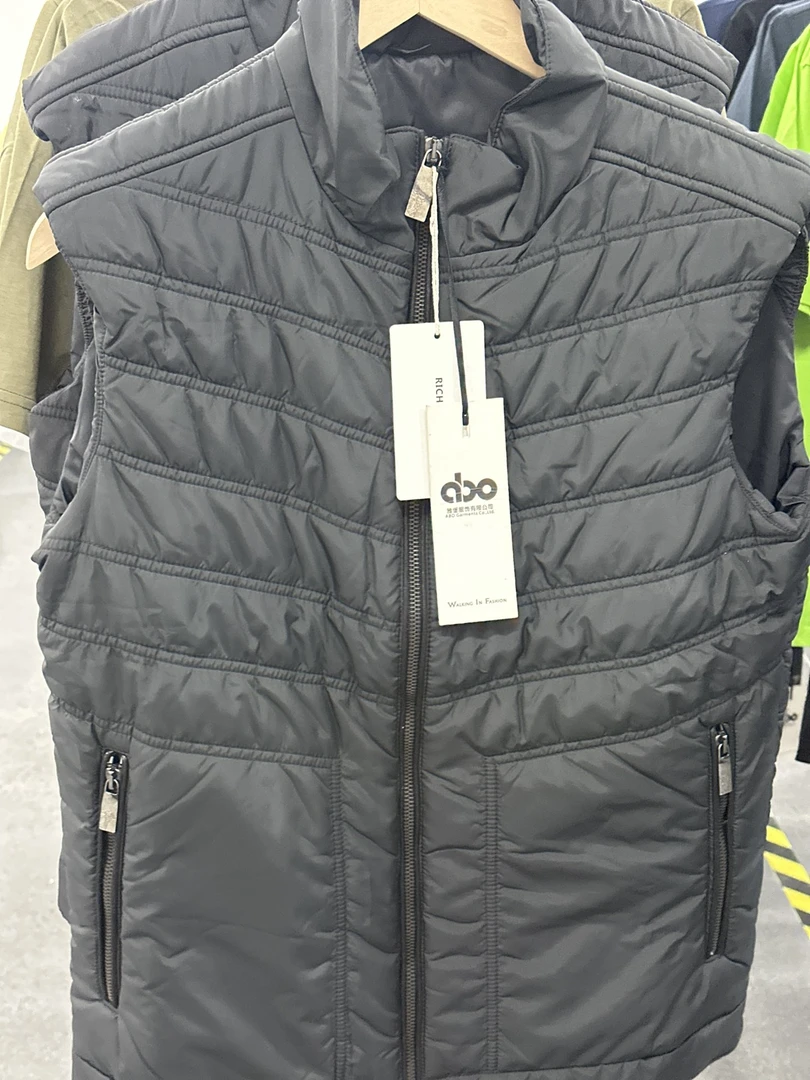 范思哲男士棉马夹【微瑕疵】/JSHG00040