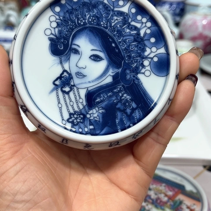 g f f g h h g f f f f g g g