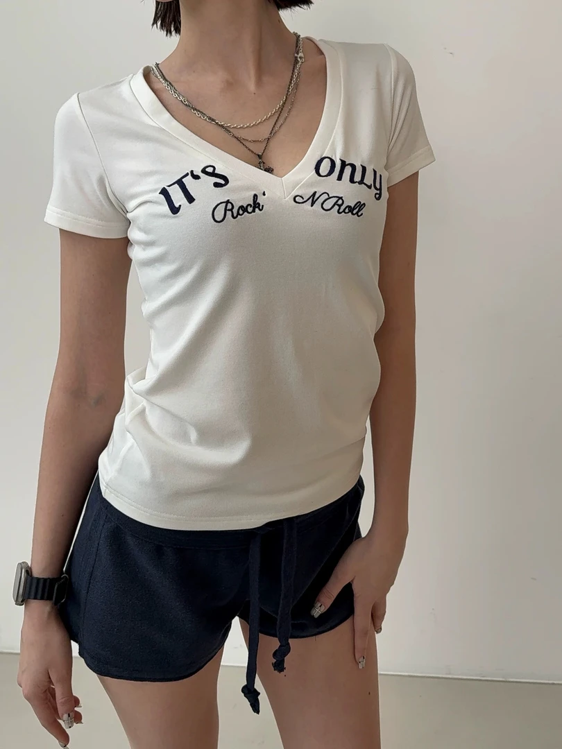 舒适主义 美式休闲上衣女2025夏新款显瘦T恤  3436