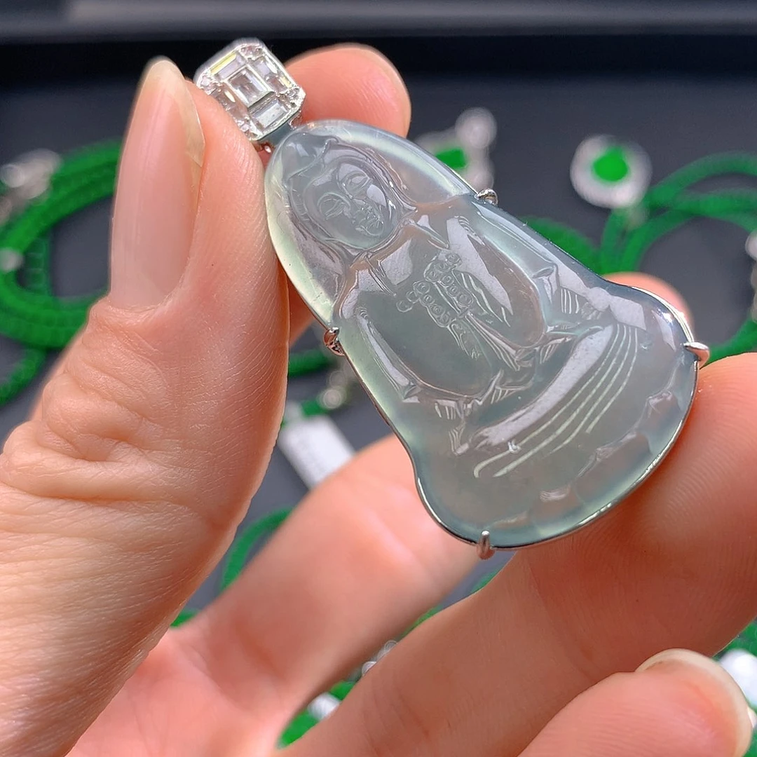 翡翠手链未镶嵌翡翠