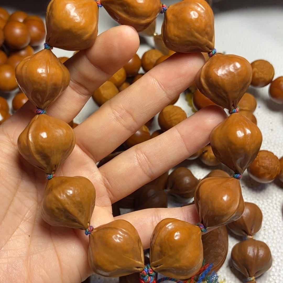 橄榄核手串/手链包衣素核2.5左右