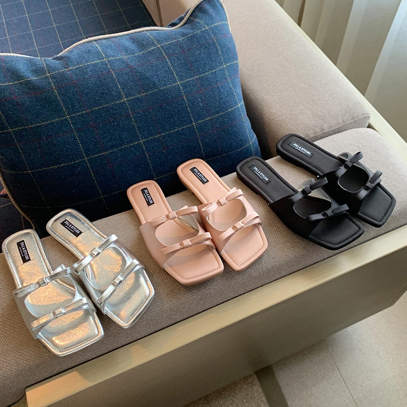 261-3凉鞋女夏外穿平底凉拖鞋银色海边沙滩鞋宽脚胖脚大码女鞋41