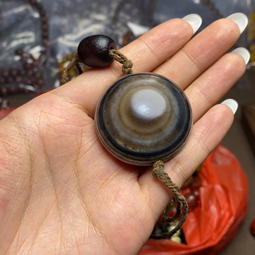 未镶嵌颈饰玛瑙/玉髓