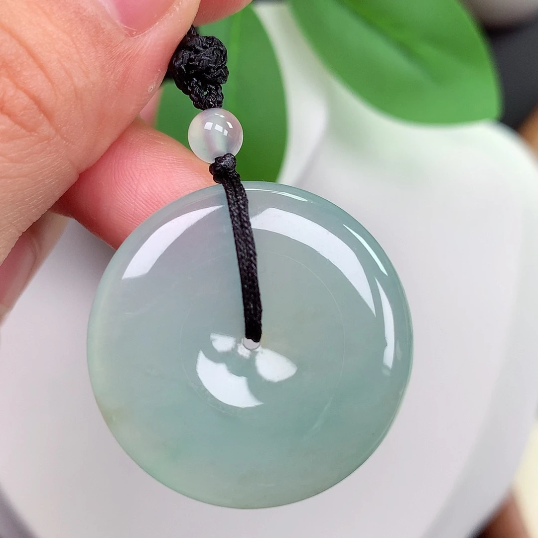 颈饰未镶嵌翡翠平安扣 30.2x5.6mm