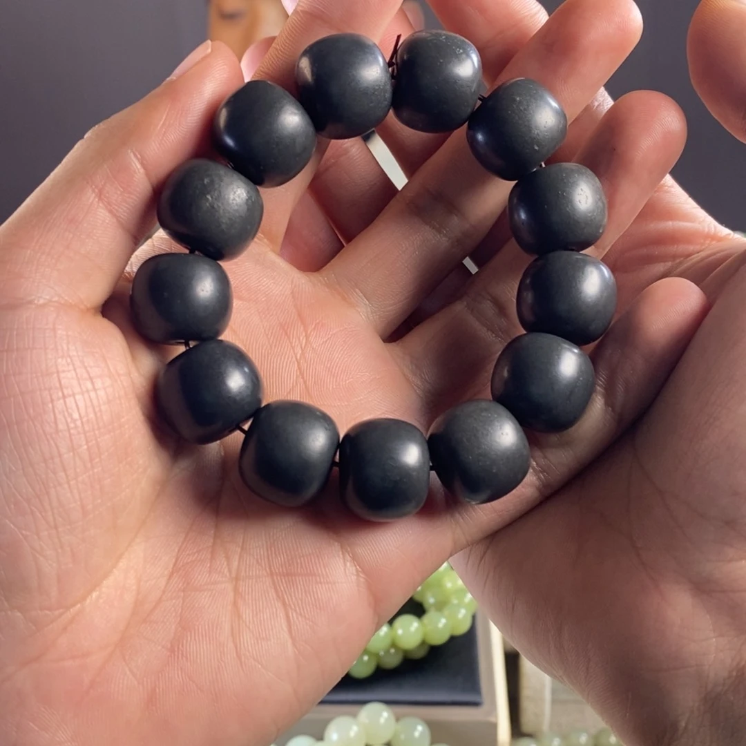 未镶嵌手串和田玉