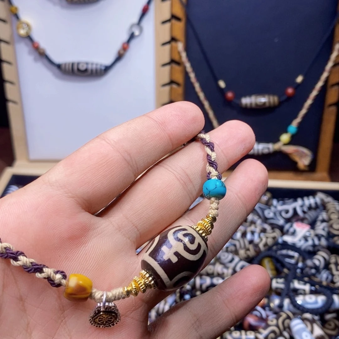 玛瑙/玉髓吊坠(赠链)未镶嵌