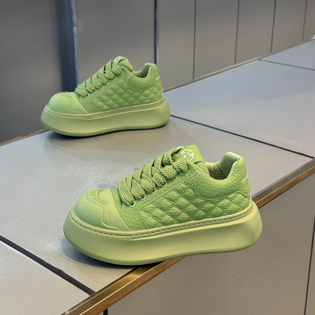 春秋新款厚底板鞋潮流百搭系带时尚休闲舒适增高小白鞋