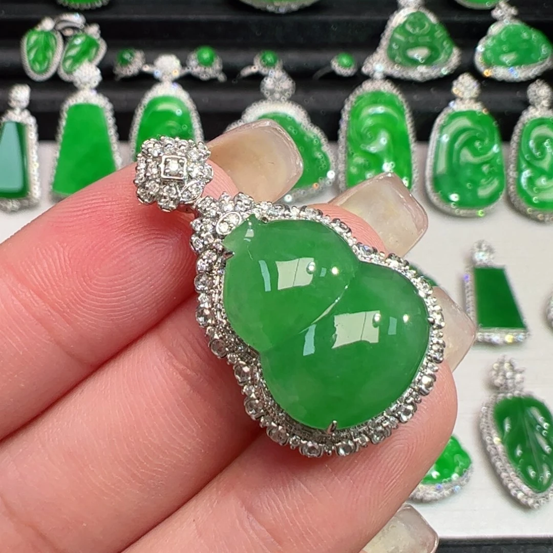 翡翠18K金镶嵌吊坠(不含链)