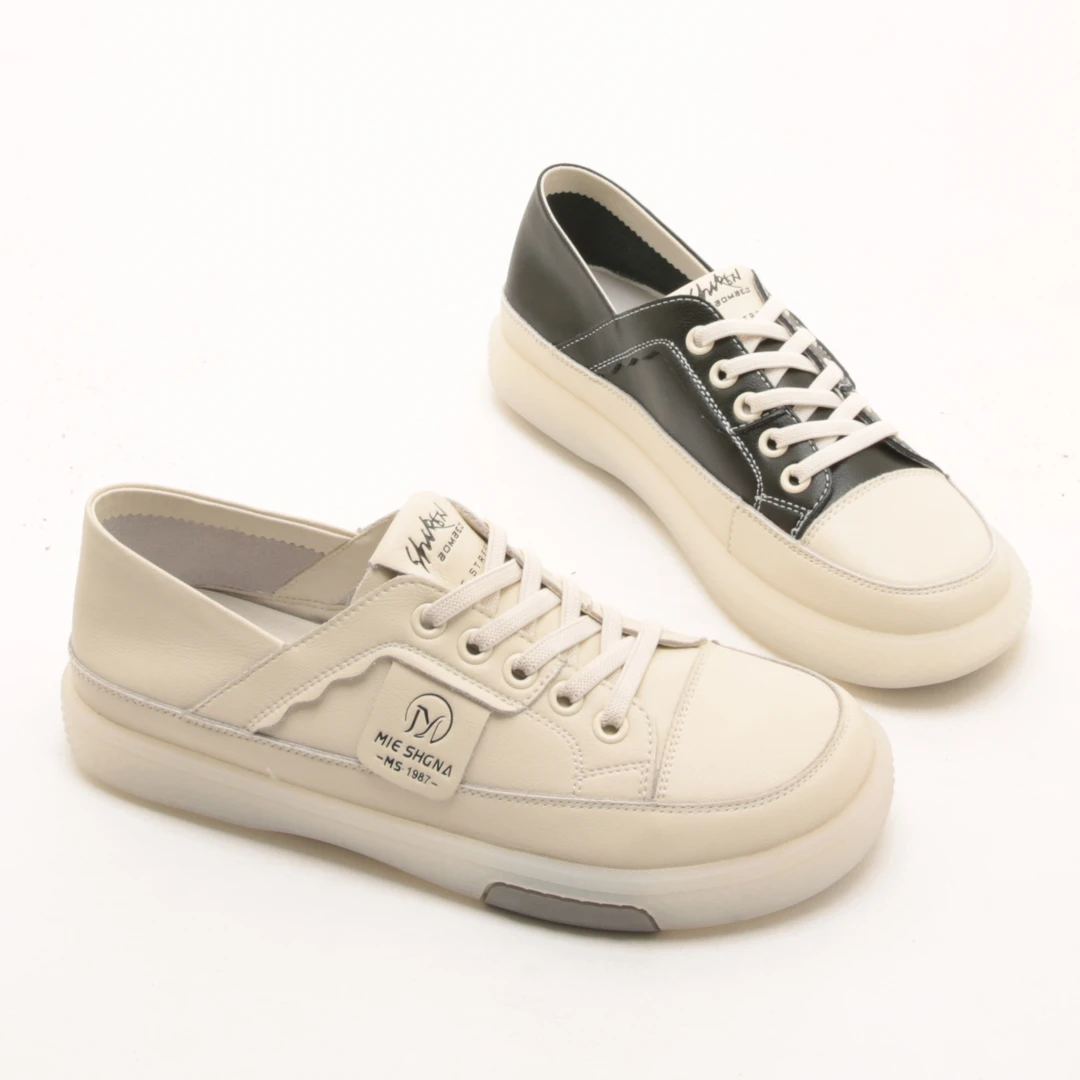 5742春季新款平底真皮时尚休闲鞋百搭软底板鞋舒适小白鞋系带女鞋