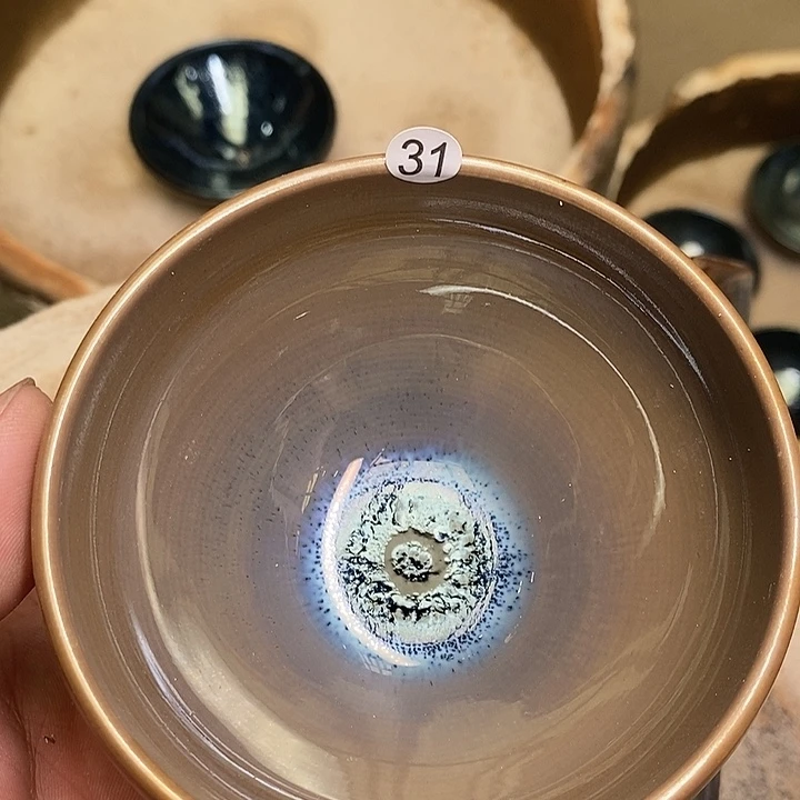 茶盏龙窑柴烧粘釉瑕疵