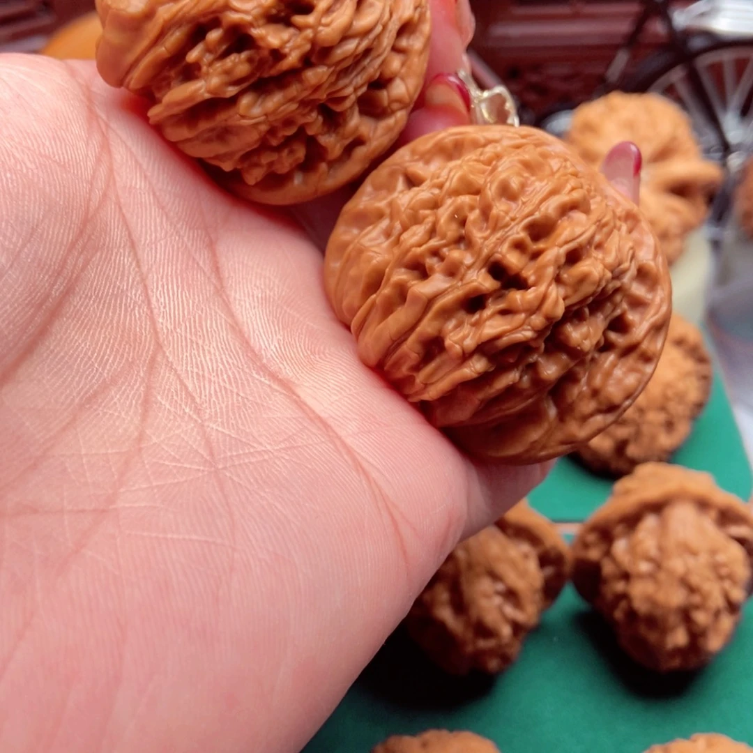 文玩核桃吊坠篓子44精修已打底