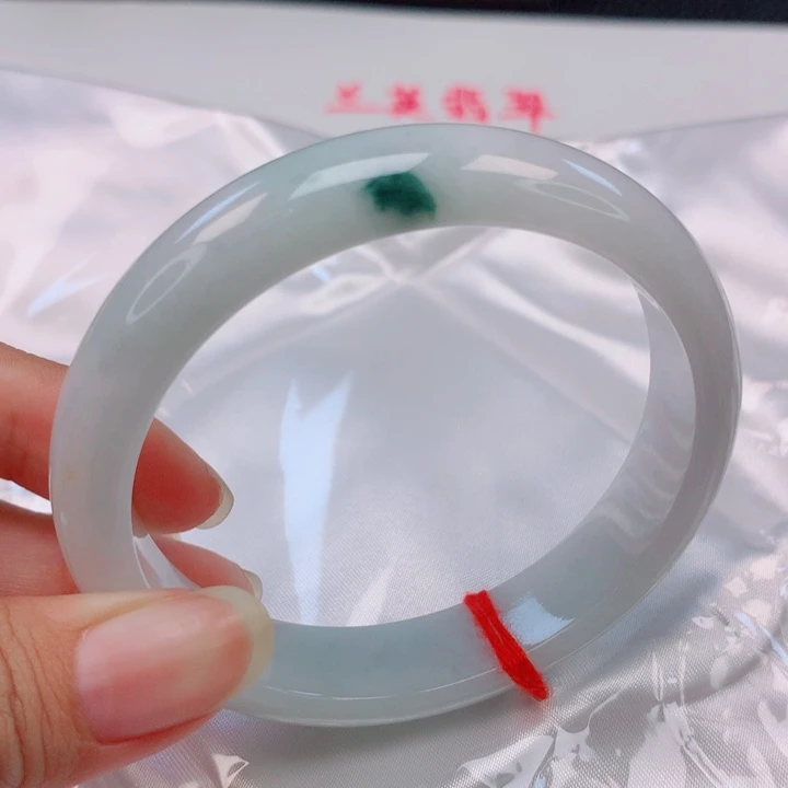 翡翠未镶嵌手镯59圈