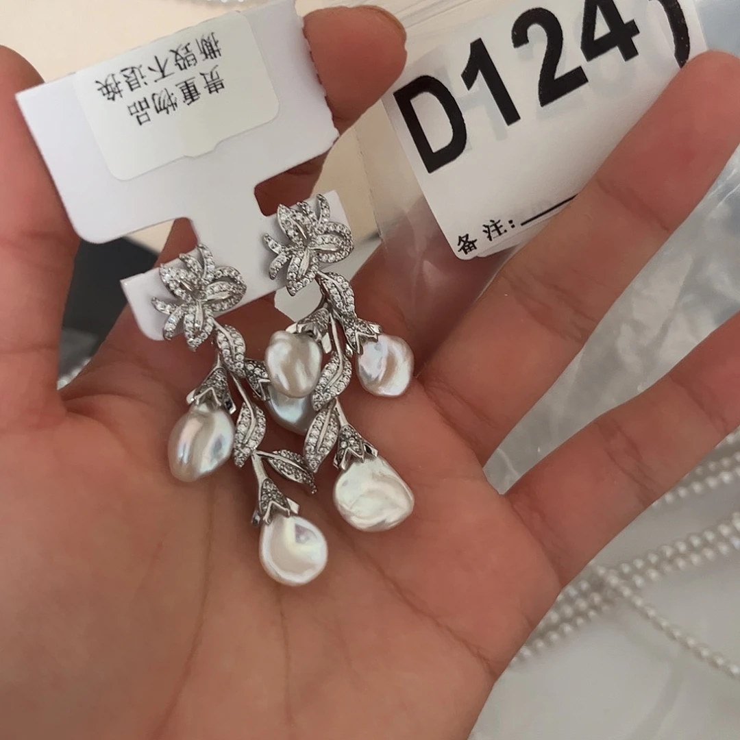 合金淡水珍珠耳饰