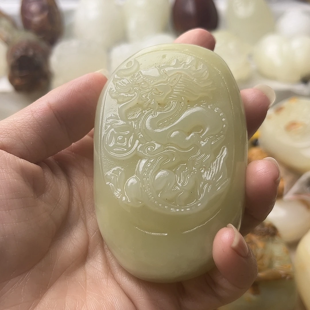石材方解石手把摆件不退换龙