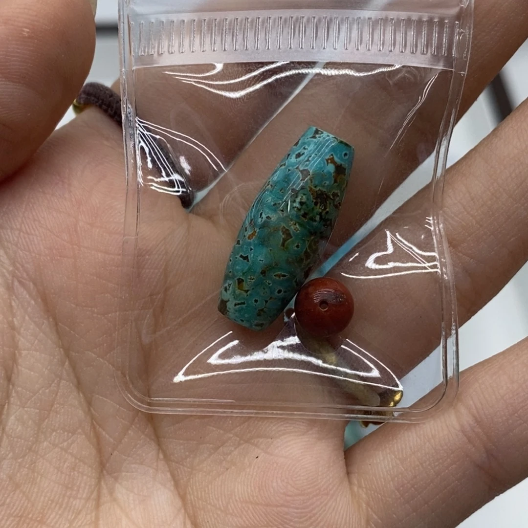 浅***.南红玛瑙未镶嵌珠宝奇石