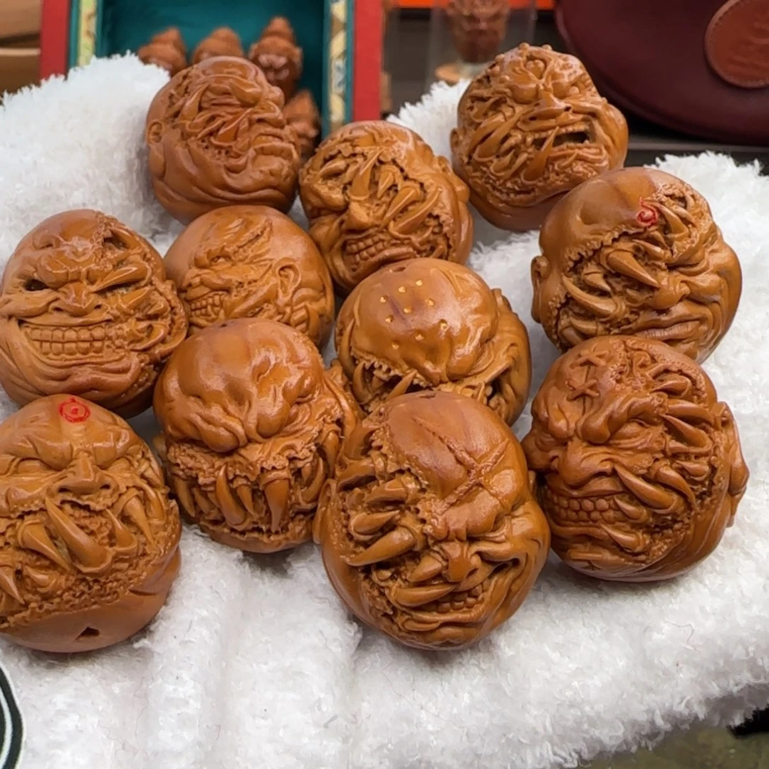 王***成橄榄核手串/手链2.4谢腾吞噬佛爷