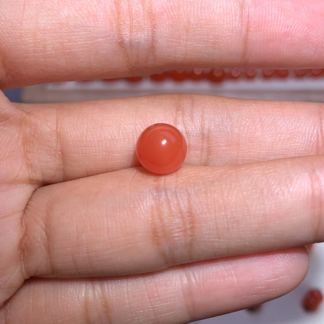 南红玛瑙未镶嵌圆珠8.5微微沙带看好不退不换