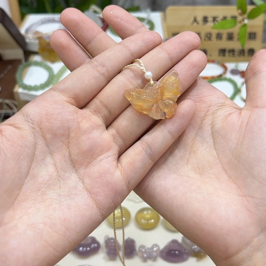 玛瑙/玉髓颈饰未镶嵌