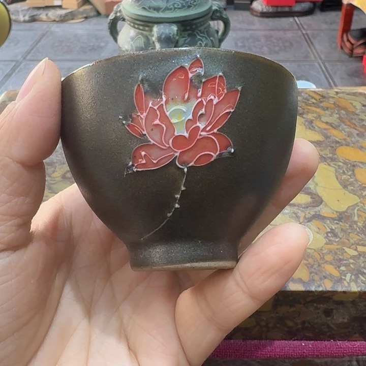 手绘杯一个，瓷？？？