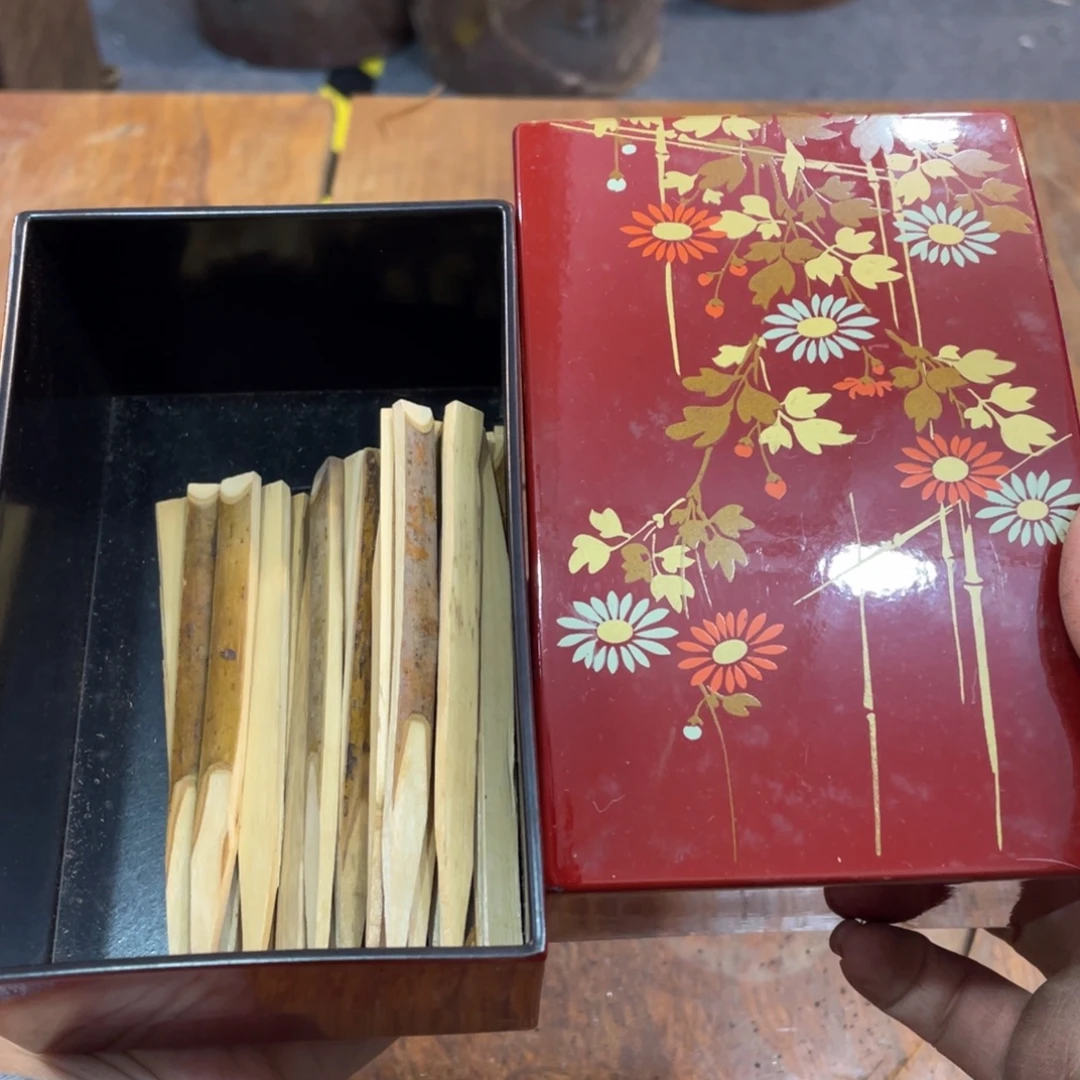 -微瑕_ 回流物品，不是全新