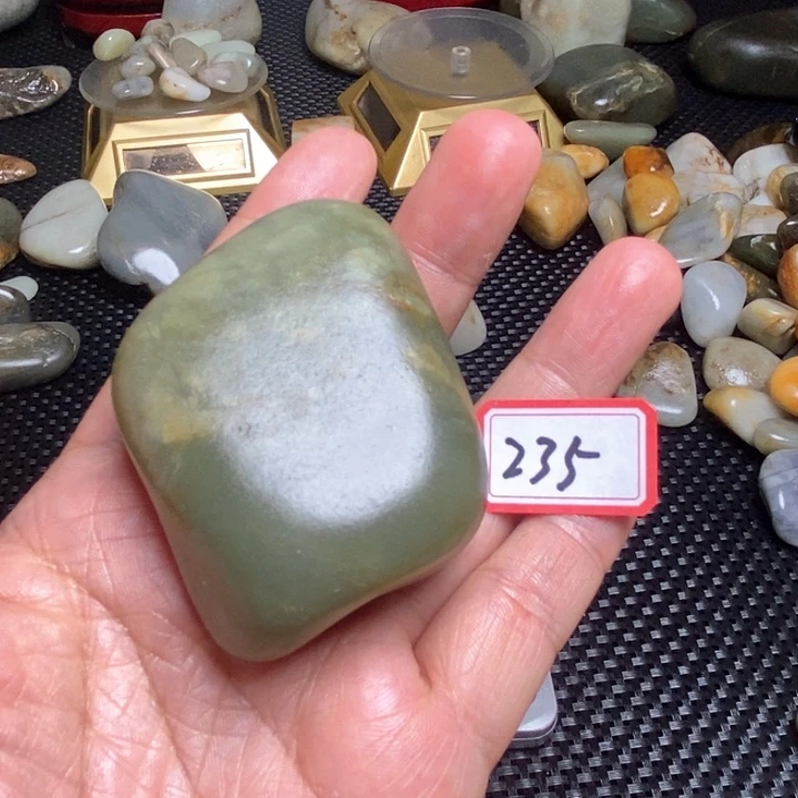 未镶嵌和田玉把件235