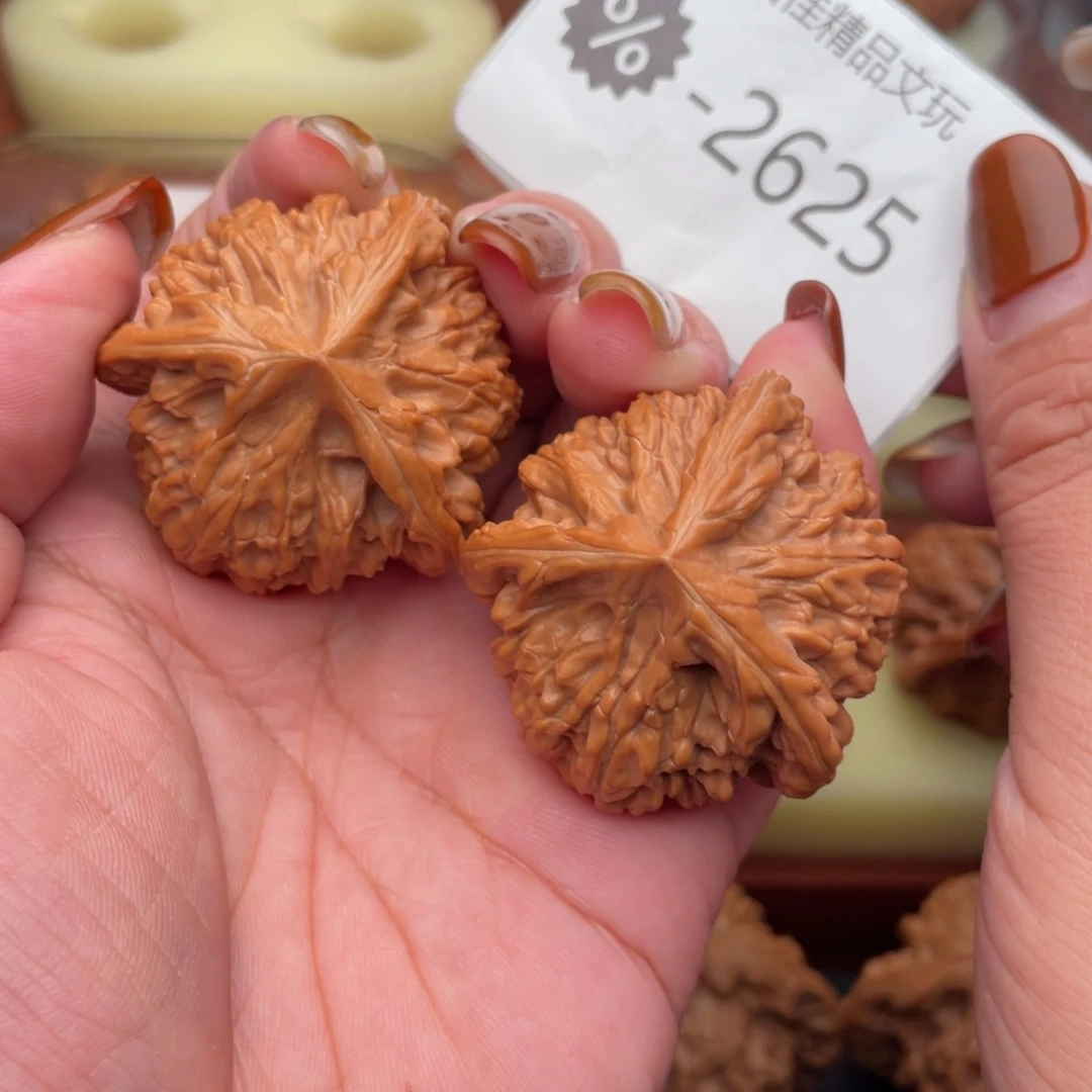 莫***问把件文玩核桃42御龙粗筋球奔