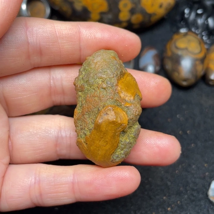 石材纯天然奇石原石100