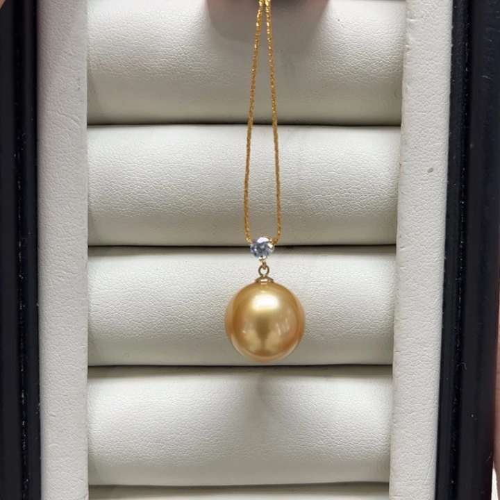海水珍珠上新金珠灵动王妃吊坠12-13mm18K金镶嵌