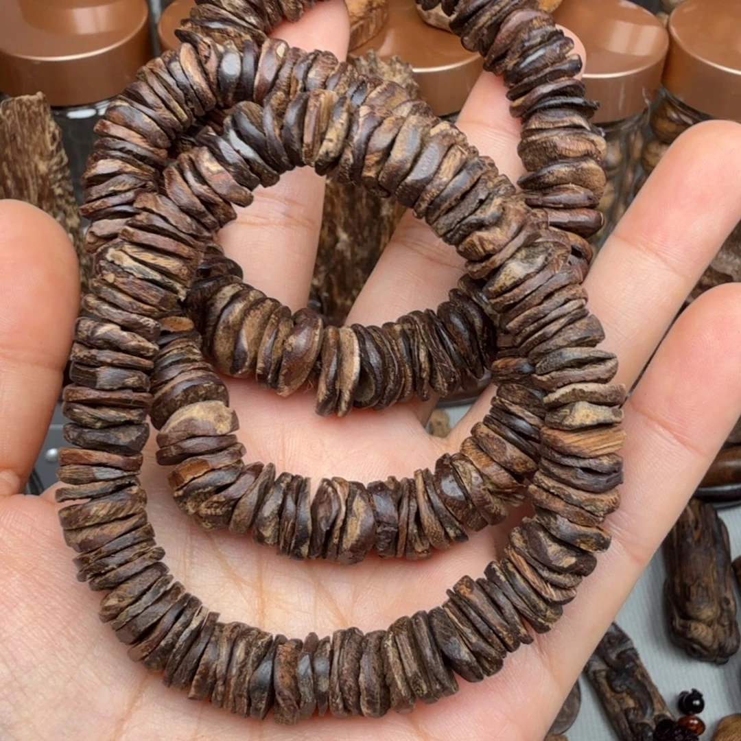 吃***顿沉香碎屑沉香达拉干土沉沉水 46.5 克