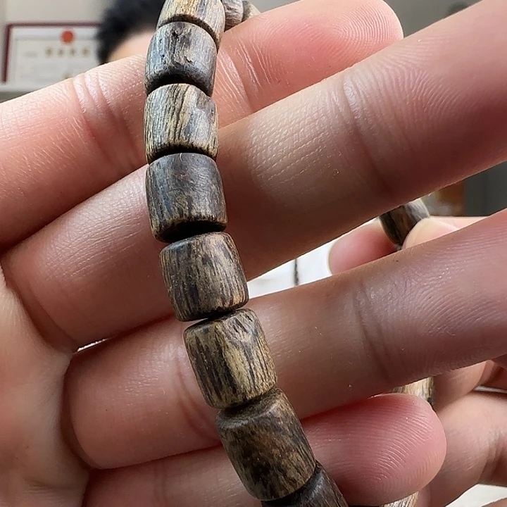 沉香碎屑沉香卡8桶珠单圈