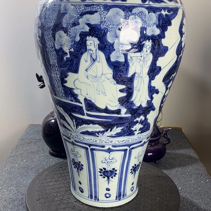 摆件陶三顾茅庐青花梅瓶