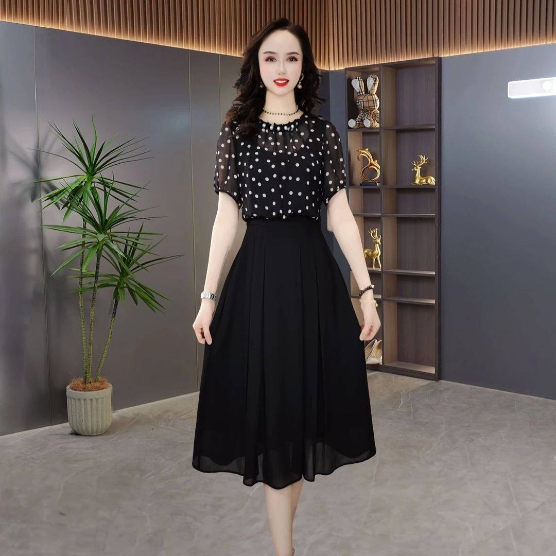 【QM直播专享】2025夏季时尚洋气减龄遮肉显瘦波点短袖连衣裙M-4XL