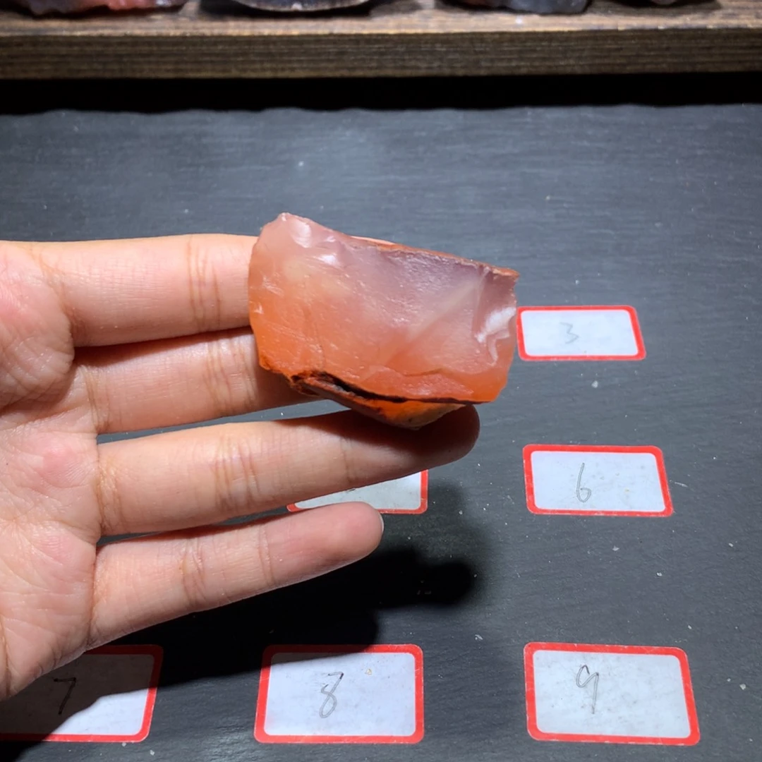 未镶嵌玛瑙/玉髓珠宝奇石