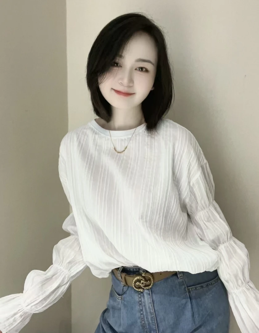 易缔媤白色长袖百搭打底