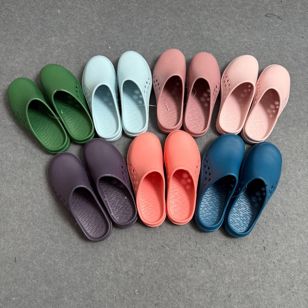 H区01 男女同款双排洞防滑包头款拖鞋(微瑕)